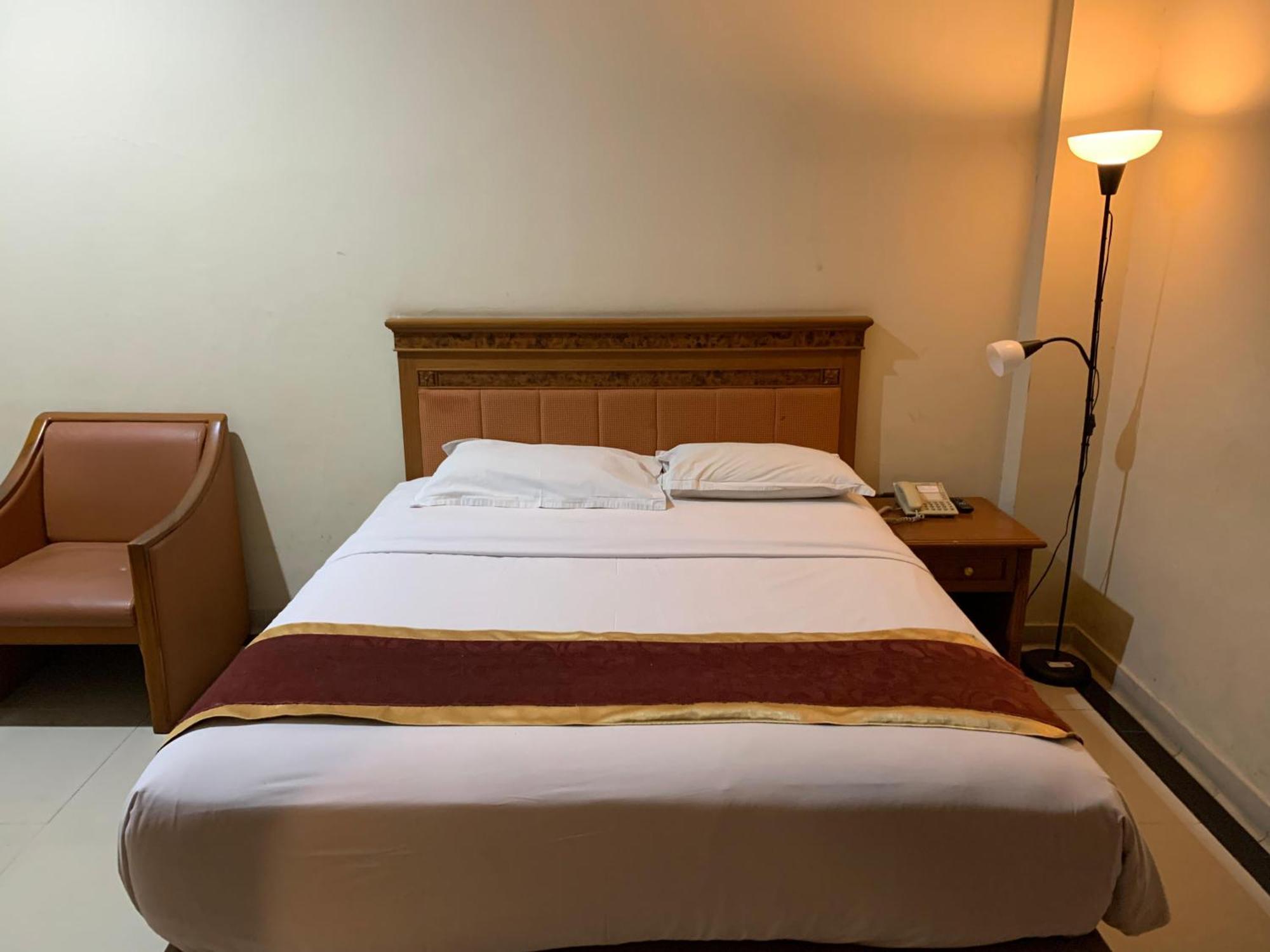 Enhaii Hotel バンドゥン エクステリア 写真