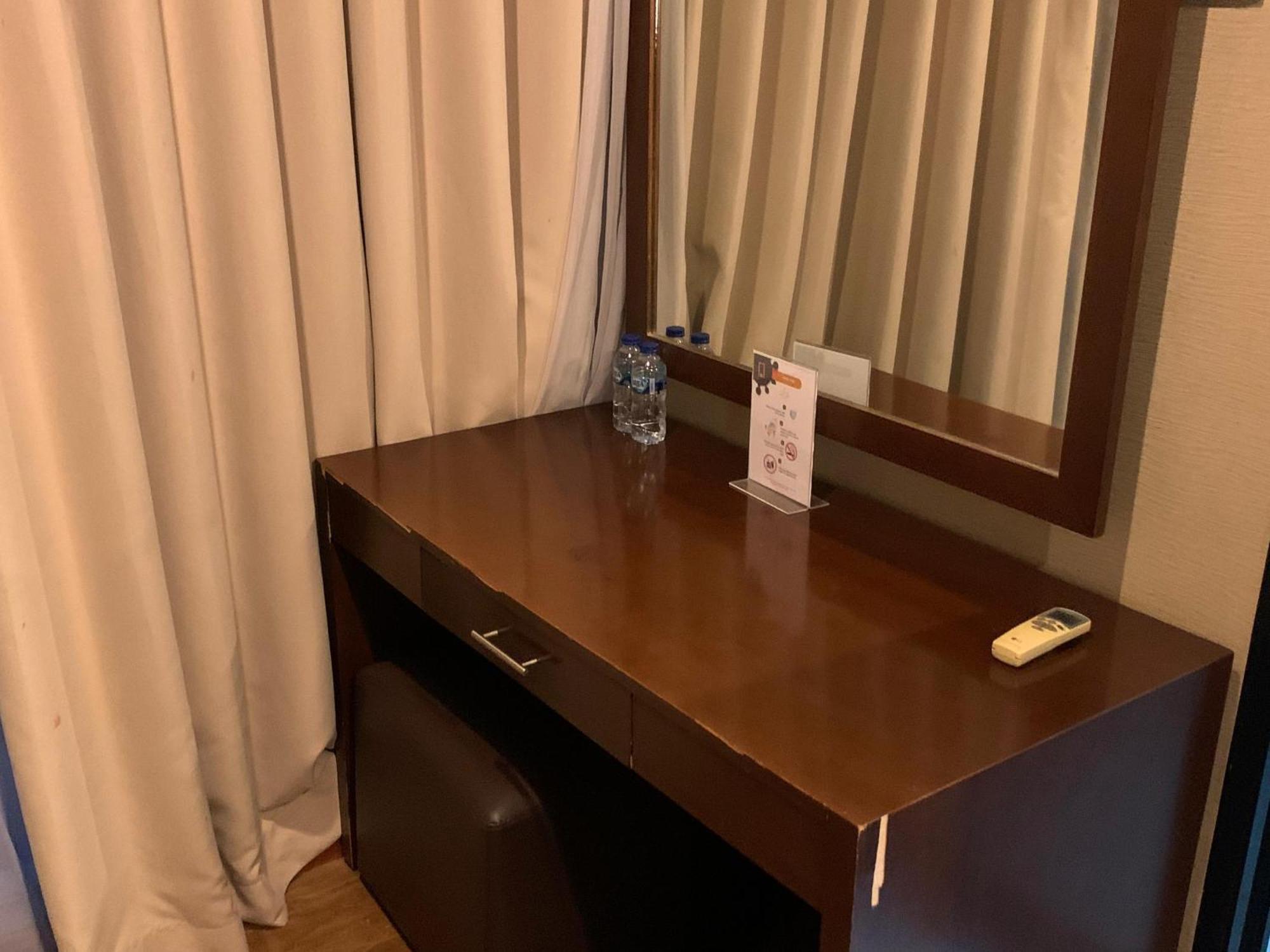 Enhaii Hotel バンドゥン エクステリア 写真