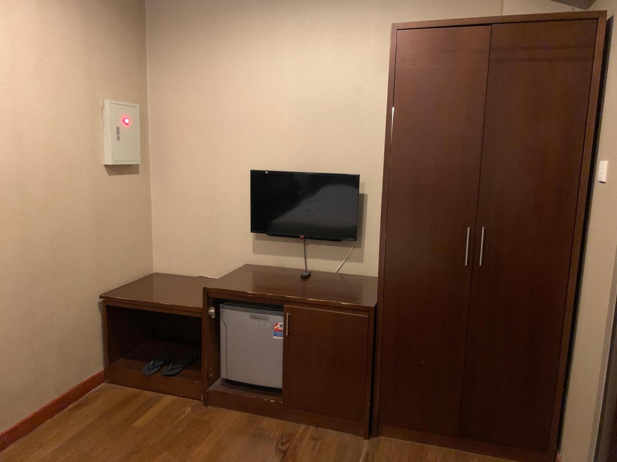 Enhaii Hotel バンドゥン エクステリア 写真