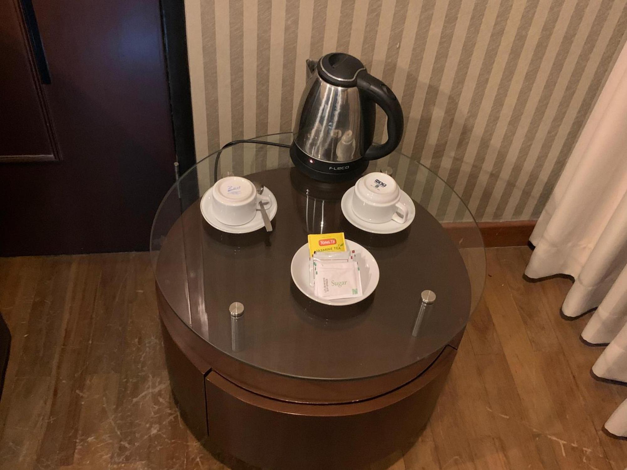 Enhaii Hotel バンドゥン エクステリア 写真